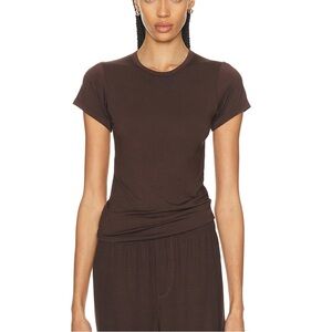 Eterne Fitted Crewneck Short Sleeve T-Shirt